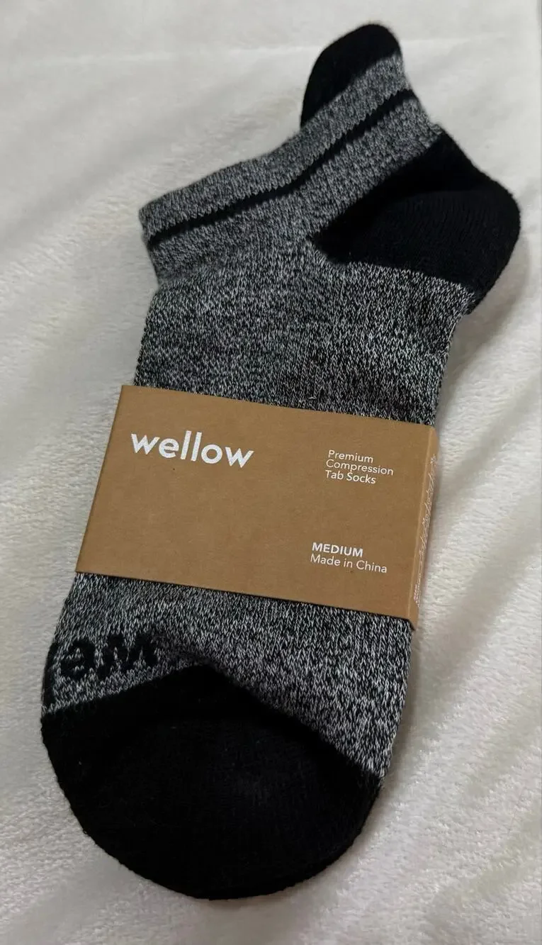 Wellow Premium Compression Tab Socks Gray Black Bamboo Blend Medium NWT